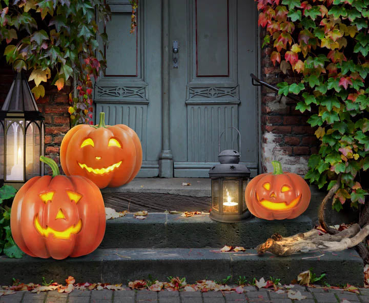 universal statues halloween indoor and outdoor display