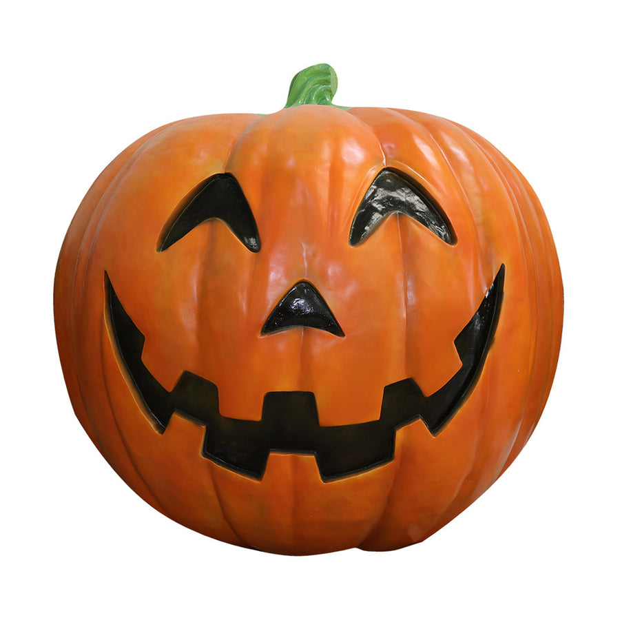 halloween pumpkin smiling front
